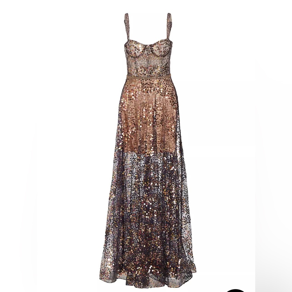 NWOT Bronx And Banco Midnight Noir Gown
Midnight Noir Gown Valentine - Picture 8 of 17